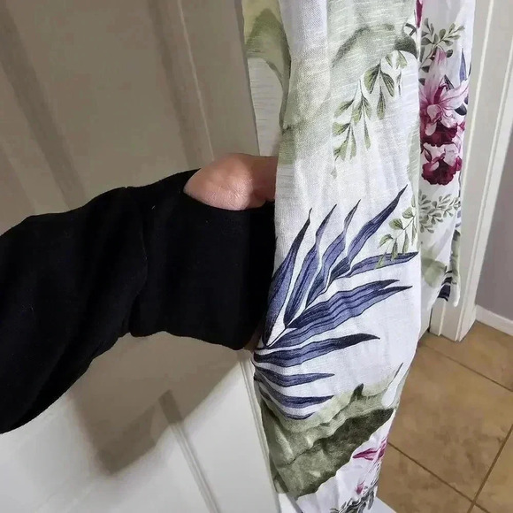 Tommy Bahama Women's Off-Shoulder Floral Dress - Picture 4 of 6